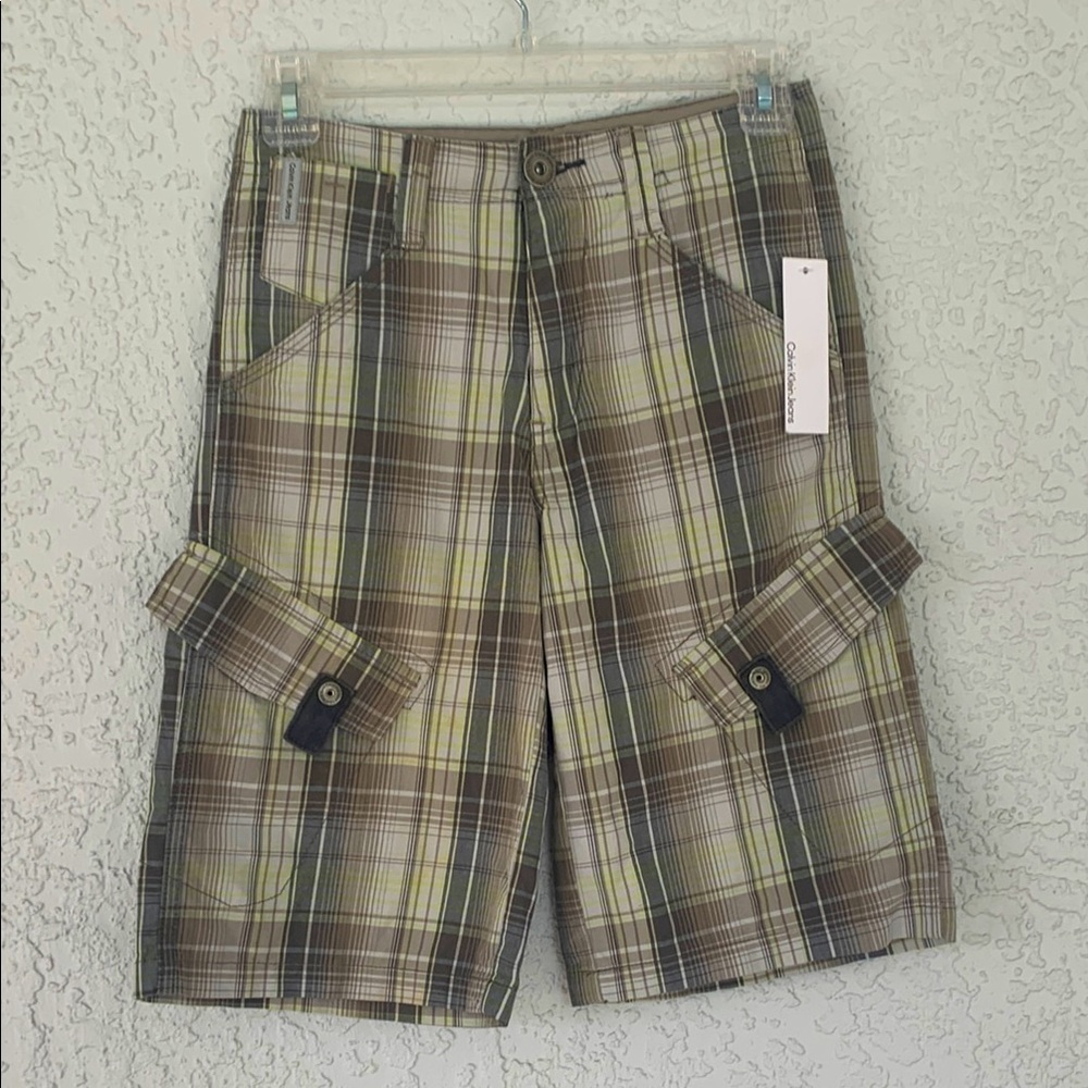 Calvin Klein Boys Plaid Cargo Shorts size 10